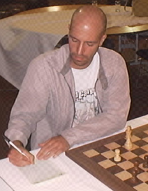 2004 Canadian Championship - playoff for FIDE Master title, Toronto.   Copyright 2004 by the photographer Mark S. Dutton
